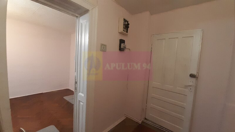 Casa in Ultracentralul Bucurestiului la pret mic (casa mica)