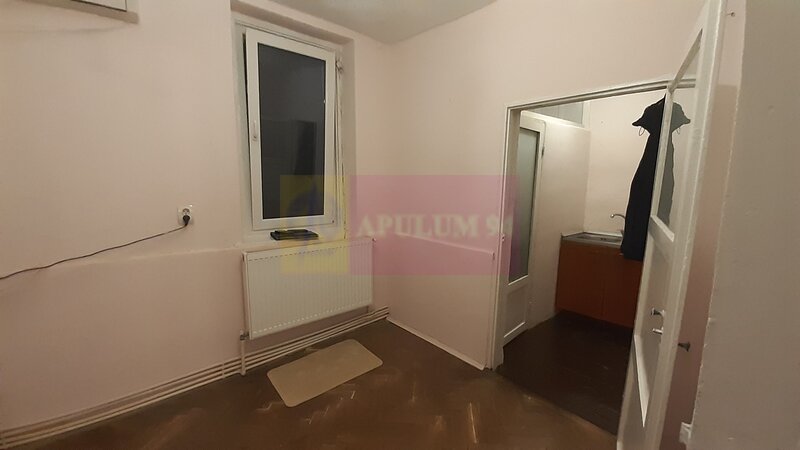 Casa in Ultracentralul Bucurestiului la pret mic (casa mica)