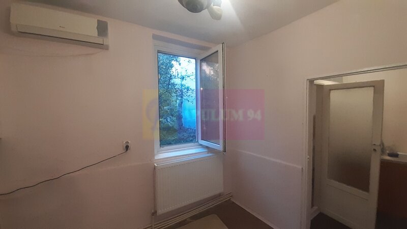 Casa in Ultracentralul Bucurestiului la pret mic (casa mica)